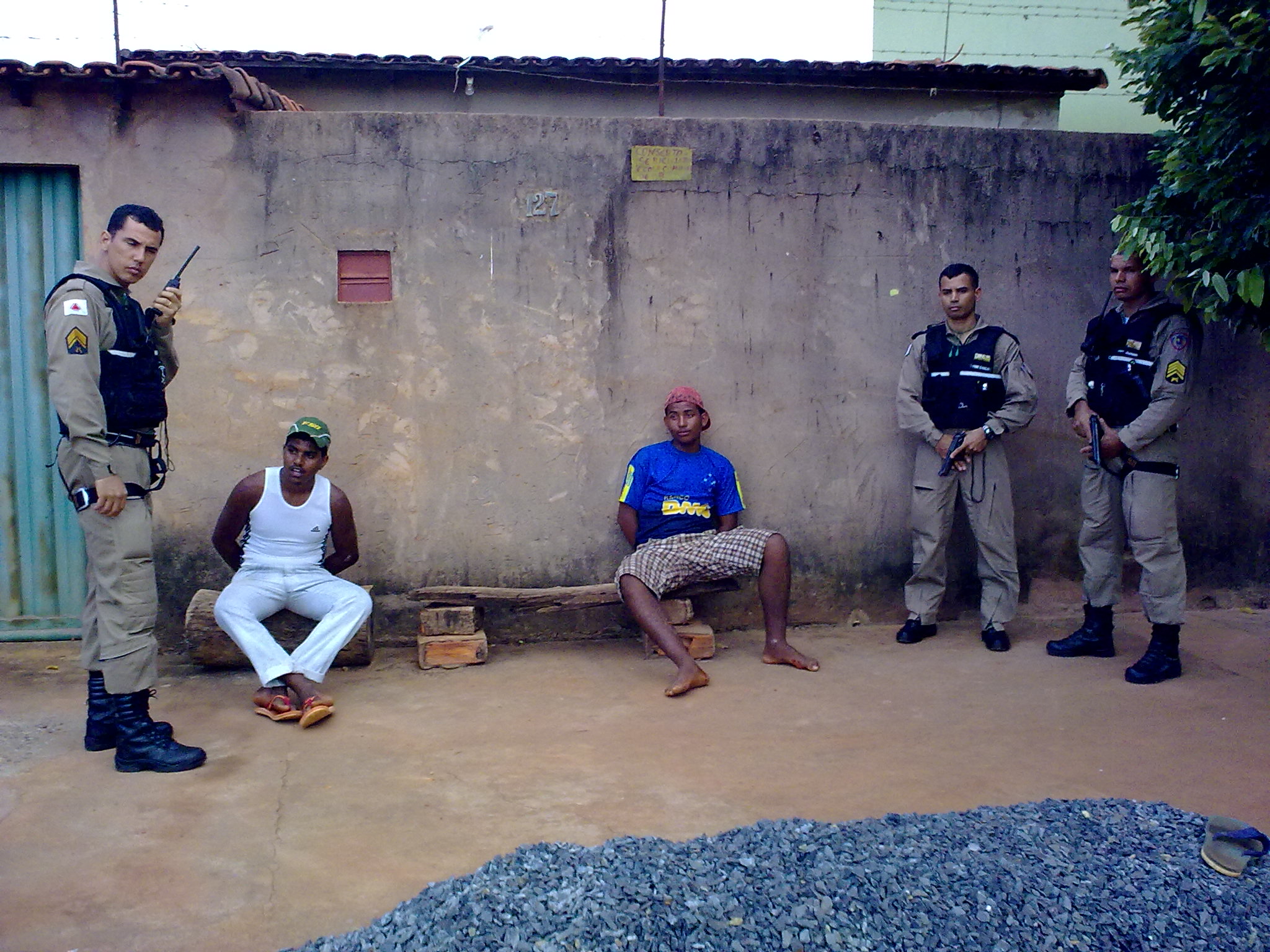 Clique sobre a foto e veja em tamanho real