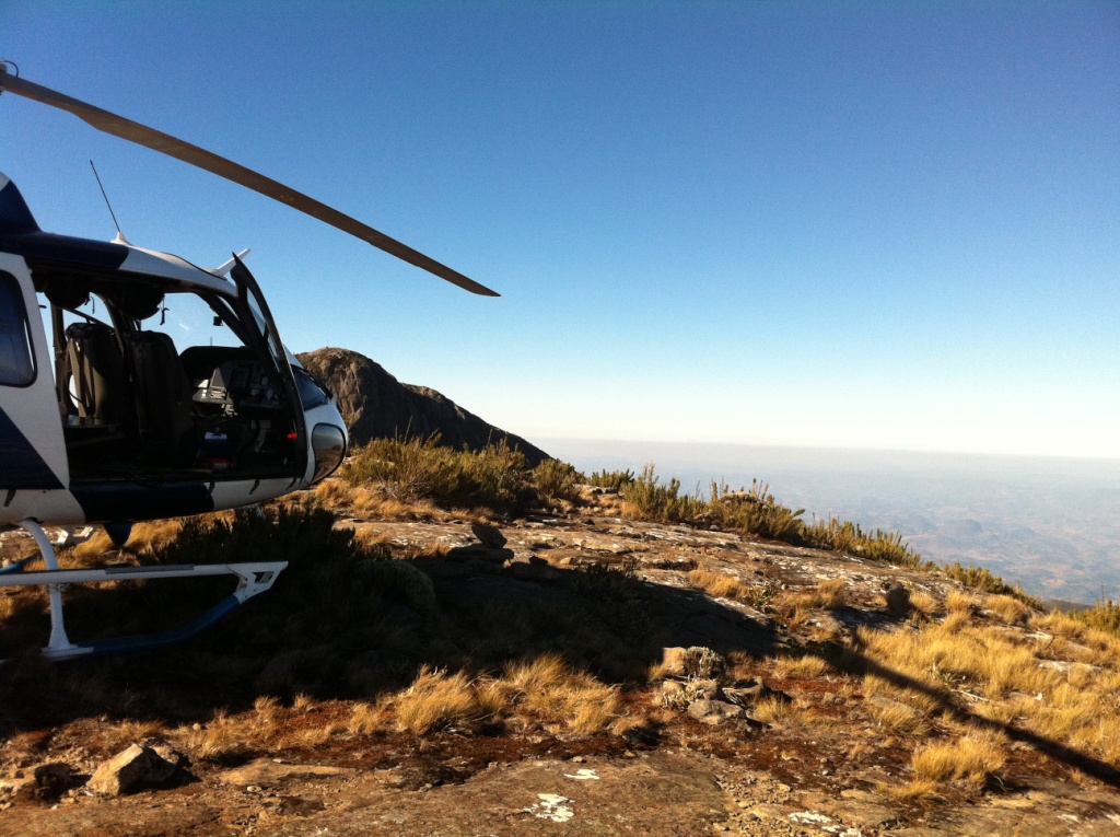 Helicóptero Hárpia 05