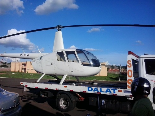 Helicóptero PR-HDA é novamente apreendido, dessa vez pela PM de Santa Fé do Sul 2013-02-22_17.31_.02_