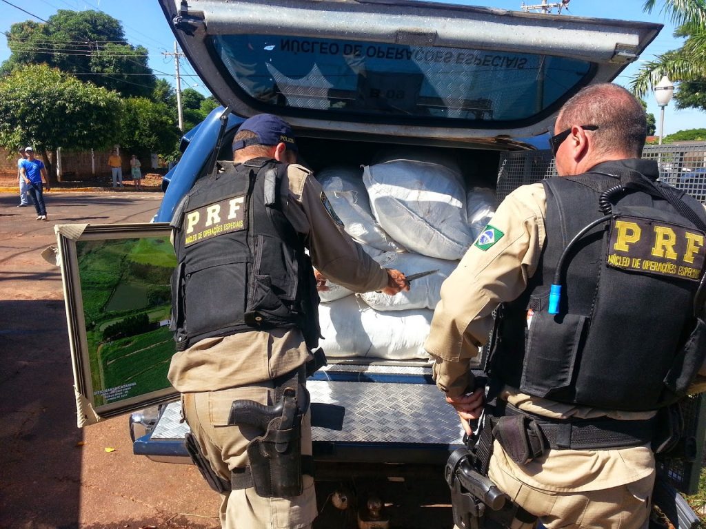 Helicóptero participa da Operação Prometeu em Mato Grosso do Sul. 2