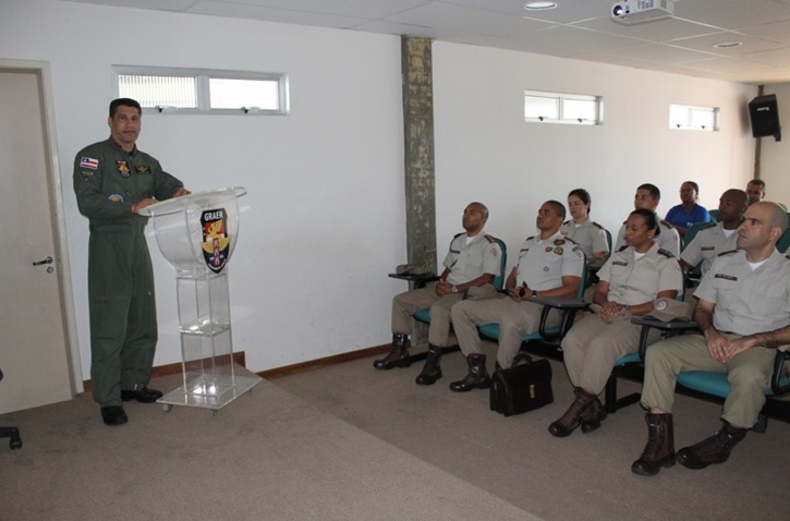 Ambientação com os novos integrantes. piloto2