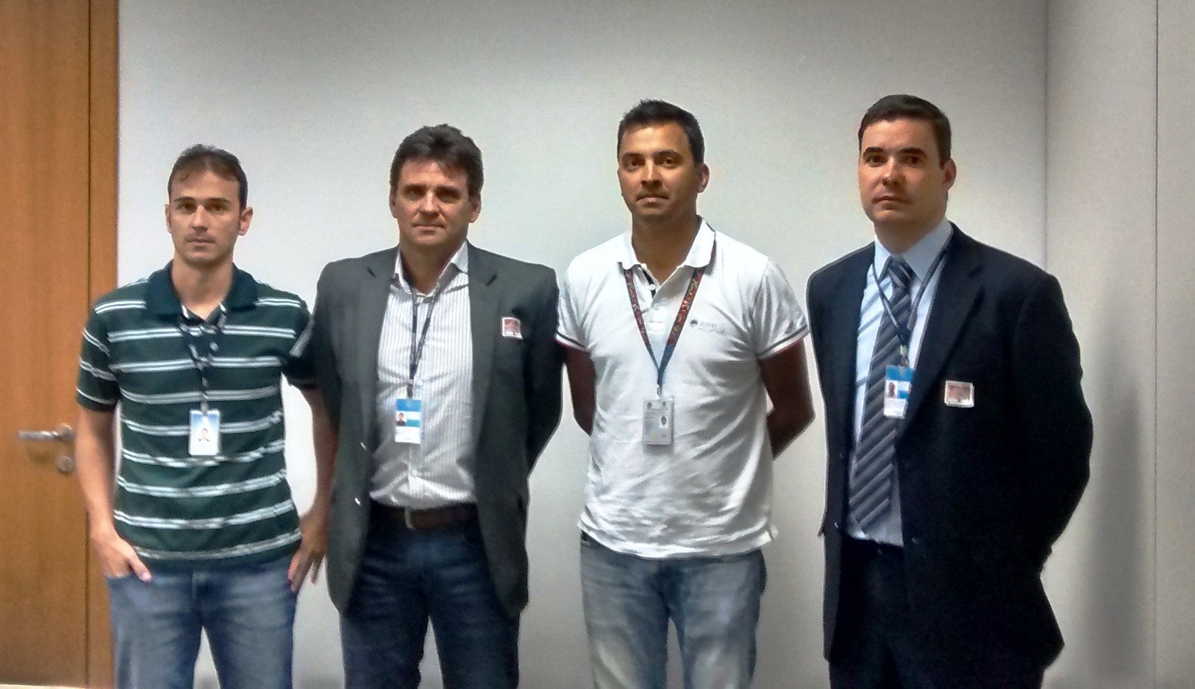 Da esquerda para direita: Rafael Boaventura de Barros (ANAC), Cel PMGO Mauro Douglas Ribeiro (SENASP), Marcelo Guerrante Guimaraes (ANAC) e Cap PMESP Alex Mena Barreto (SENASP).