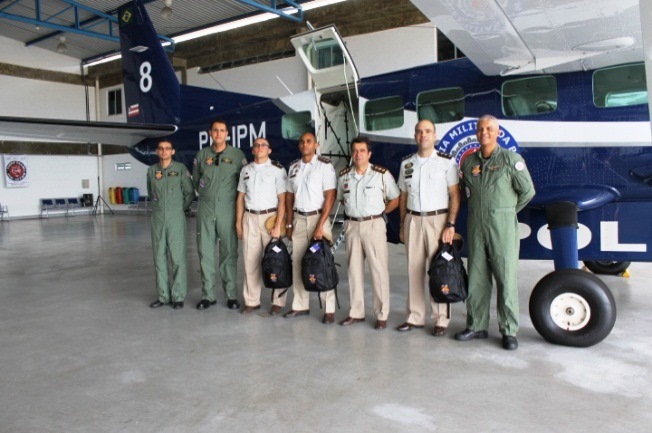 FUTUROS PILOTOS DE ASA FIXA DO GRAER-BA 15