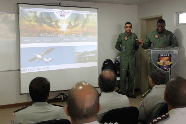 FUTUROS PILOTOS DE ASA FIXA DO GRAER-BA 4