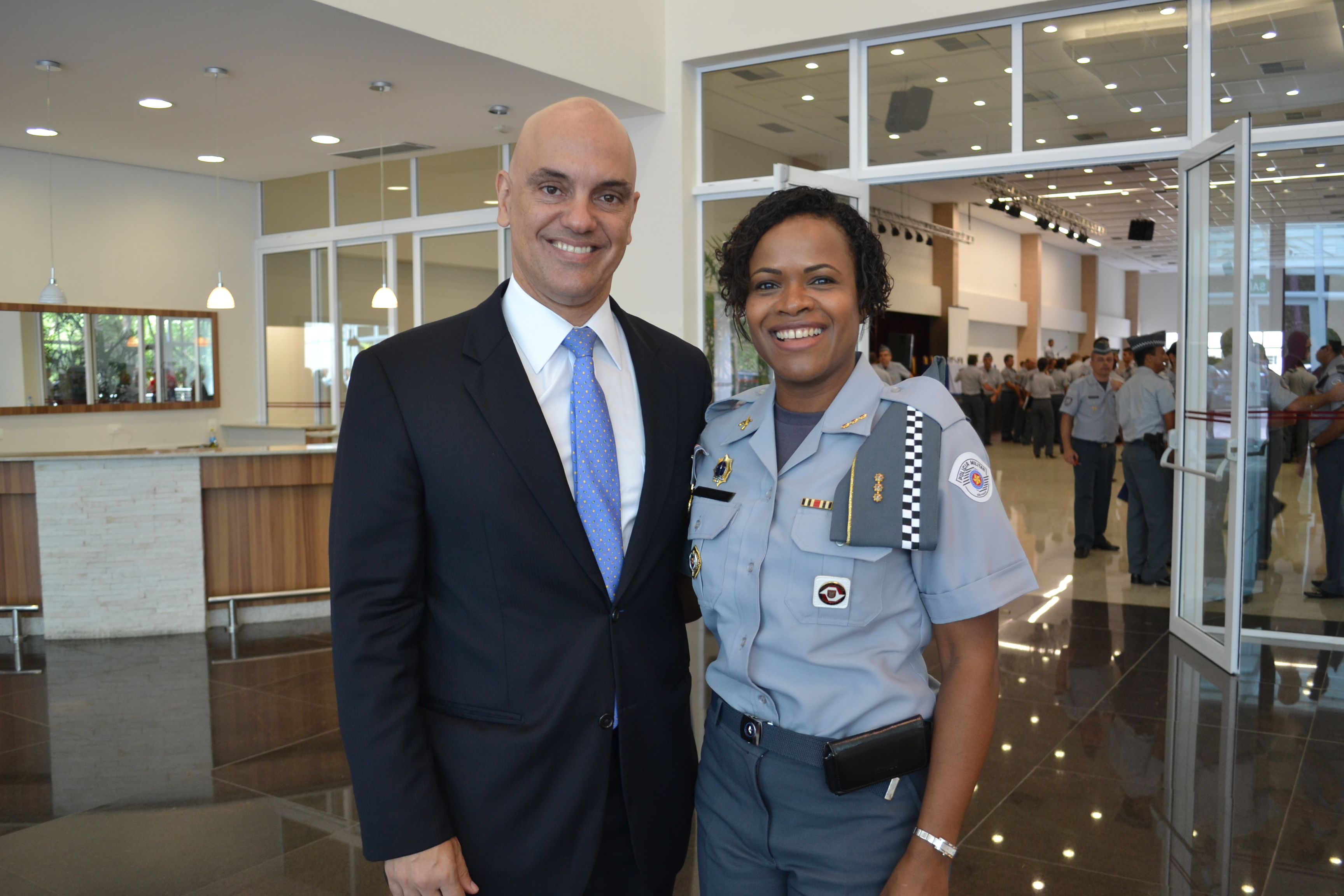 Secretario Segurança Píblica, Alexandre de Moraes com a Cel Helena _midia_Imagem_00024605