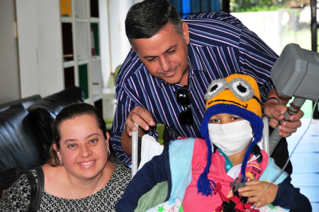 Grupamento Aéreo realiza sonho de criança portadora de leucemia. Foto: Neno Canuto Grupamento Aéreo realiza sonho de criança portadora de leucemia. Foto: Neno Canuto