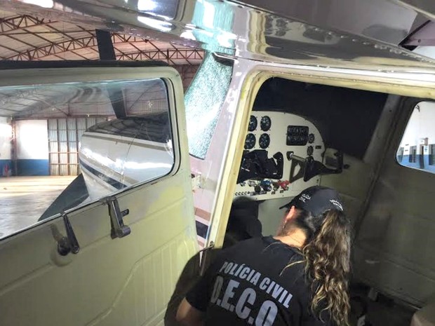 Polícia está em terceira fase de operação que verifica segurança de voo (Foto: Graziela Rezende/G1 MS) Polícia está em terceira fase de operação que verifica segurança de voo (Foto: Graziela Rezende/G1 MS)