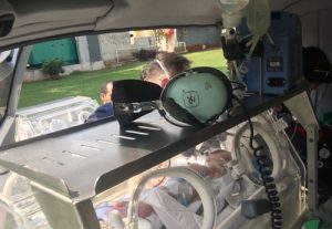 Recém-nascida com cardiopatia complexa é transportada para Londrina de helicóptero