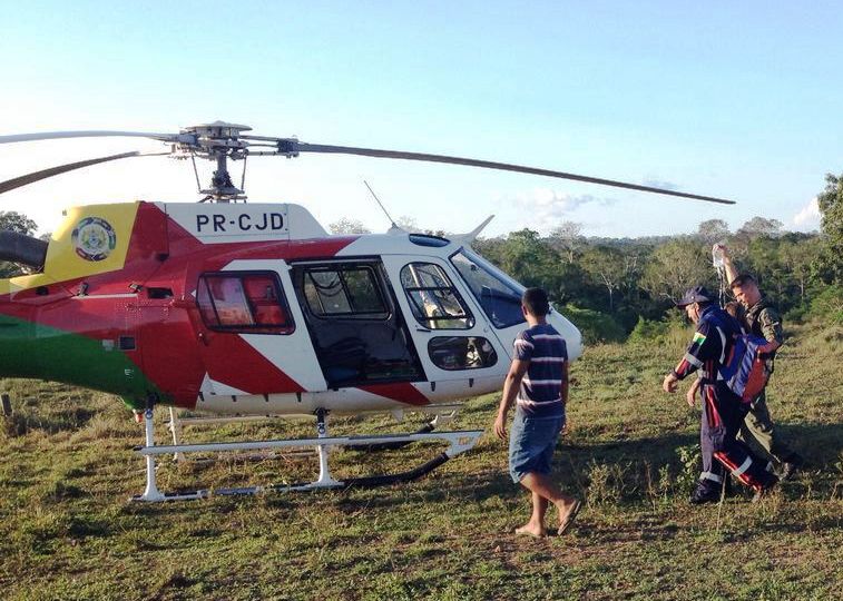 Aeronave leva 40 minutos para resgatar mulher vítima de AVC no Seringal Nova Olinda, próximo de Sena Madureira (Foto: Cedida)
