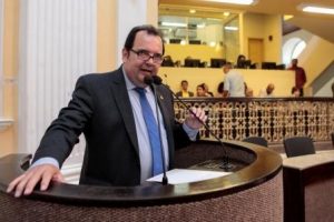 LEÃO - “Novo Grupamento Tático Aéreo deve ser instalado em Serra Talhada”. Foto: Henrique Genecy