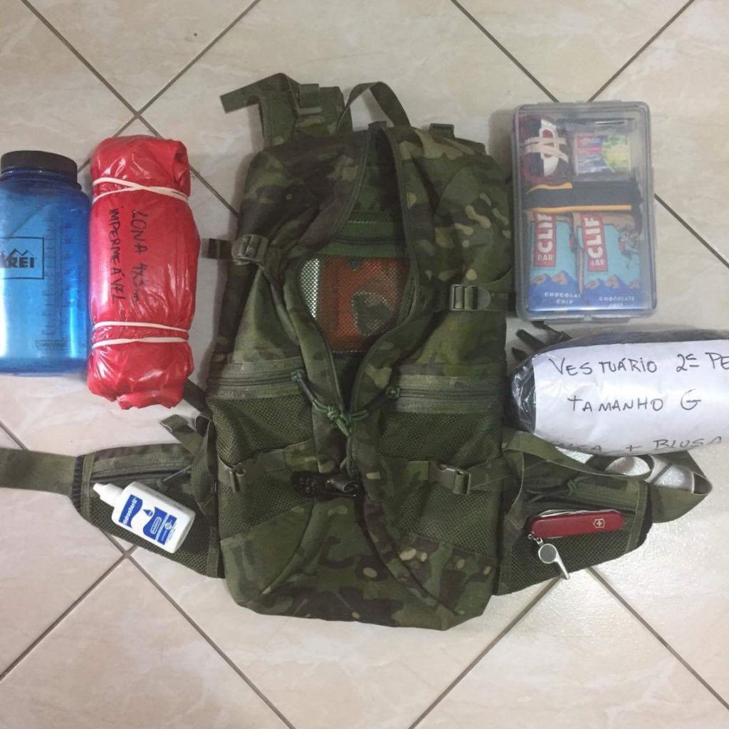 Base de São José dos Campos recebe visita de vítima salva em Paraibuna