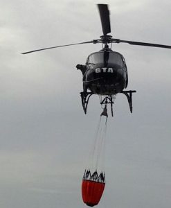 GTA do Amapá treina técnica de combate a incêndio florestal com emprego do Bambi Bucket
