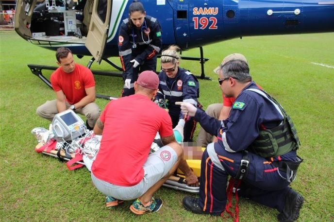 Helicóptero do Samu de Maringá salva a vida de vítima de infarto