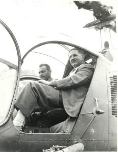 Carlos Alberto e o Governador Adhemar de Barros no Bel 47D