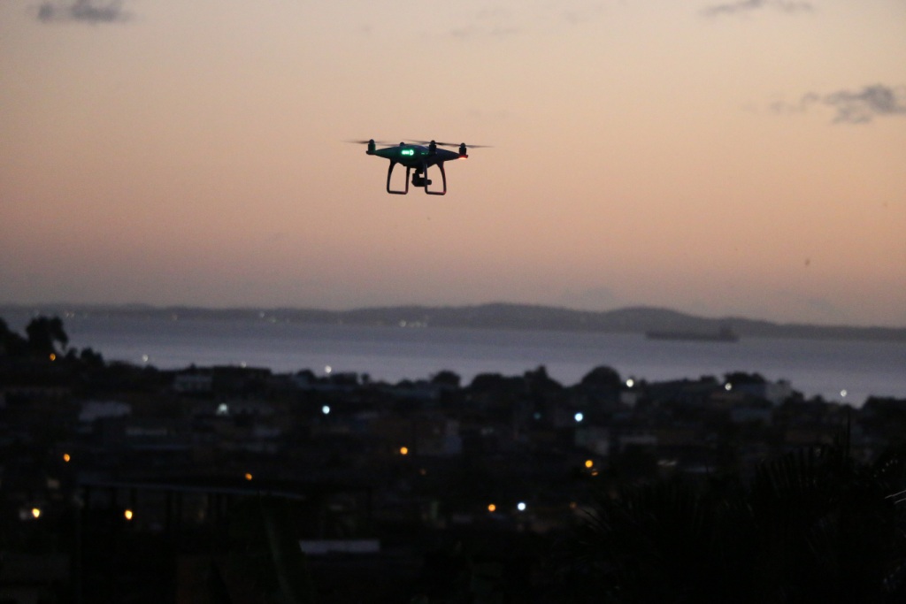 COE da Polícia Civil da Bahia faz mapeamentos aéreos utilizando drone. Foto: Alberto Maraux.