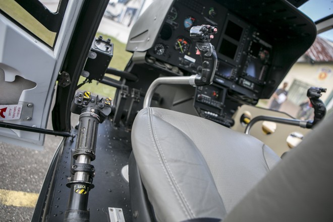 Conheça o helicóptero da PM do Paraná que ajuda a salvar vidas e atua em perseguições policiais