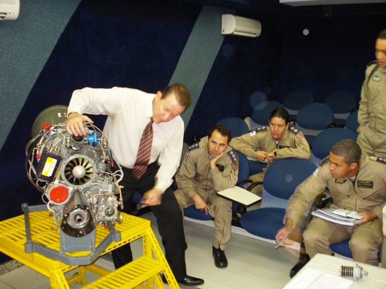 1º Curso de Motor Arriel 1D1 para Pilotos da PMMG