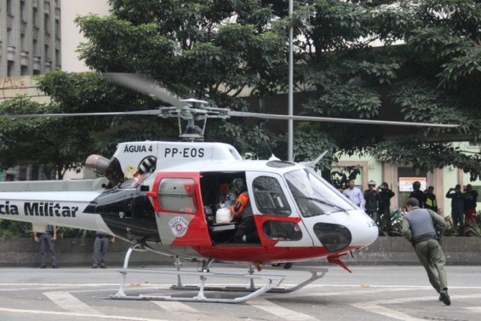 Águia 04