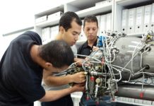 Auxiliares de Mecânico do GRPAe/SP freqüentam curso de motor Arriel 1