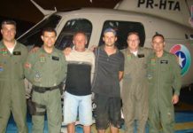 Helicóptero resgata pai e filho perdidos na mata do Castelo dos Bugres, em Joinville