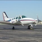 Avião BARON, prefixo PT-LMU