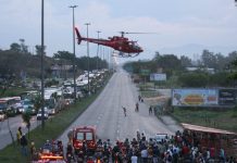 GOA/RJ realiza resgate aeromédica de idoso atropelado na Av. Brasil.
