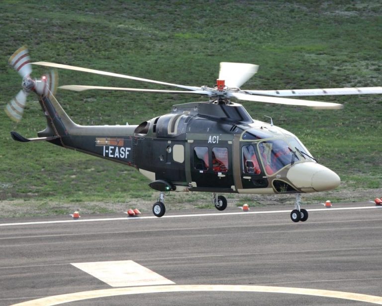 AW169 realiza seu primeiro voo