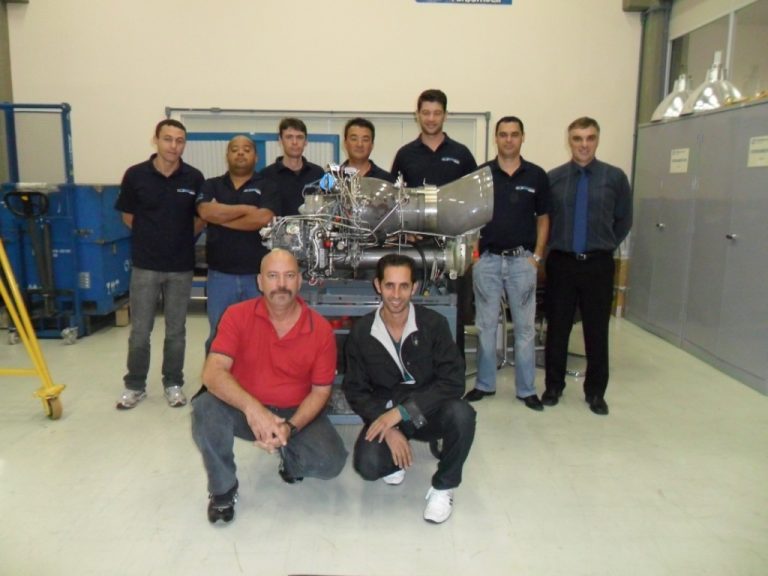 Mecânicos do GRPAe/SP participam de Curso sobre Motores Arriel