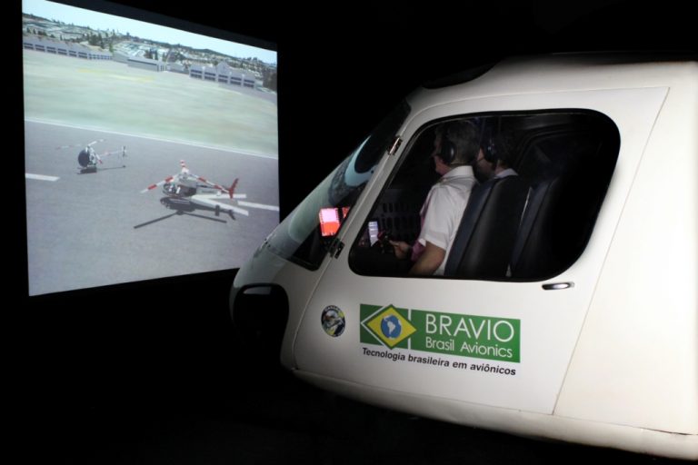 ANAC certifica simulador de helicóptero da BRAVIO.