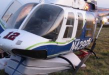 Helicóptero faz pouso de emergência em cima de colchões em San Antonio, Texas/USA