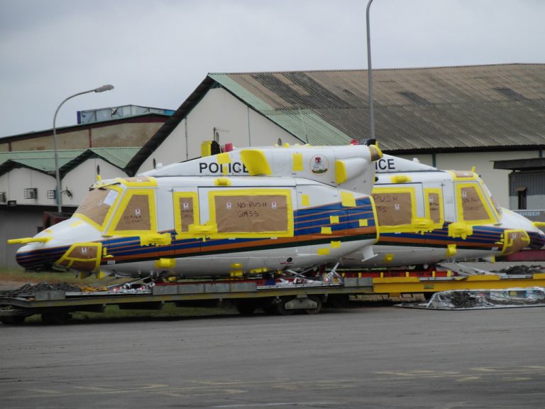 Polícia da Nigéria acrescenta mais dois Bell 412 à sua frota