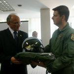 Governo investe 225 mil em equipamentos para servidores da aeronave do Estado