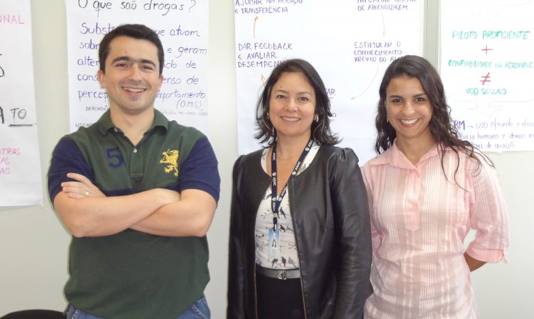 Oficiais do GRPAe/SP e CORPAer/MG participam do Treinamento de Facilitadores em CRM