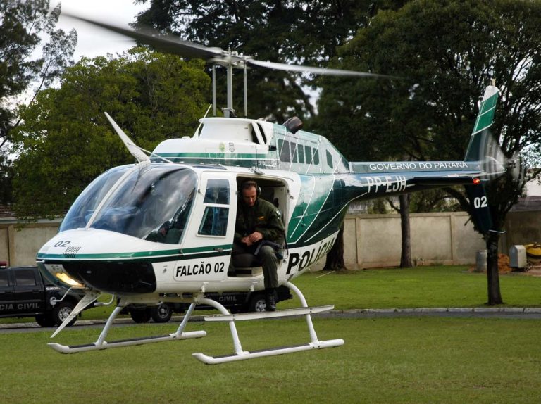 Falcão 02 resgata criança ferida em Joaquim Távora/PR