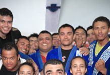 Policial cearense supera trauma de acidente aeronáutico com a ajuda de arte marcial