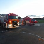 HELICÓPTERO BOMBEIRO 01 RESGATA VÍTIMA EM ACIDENTE NA GO-010