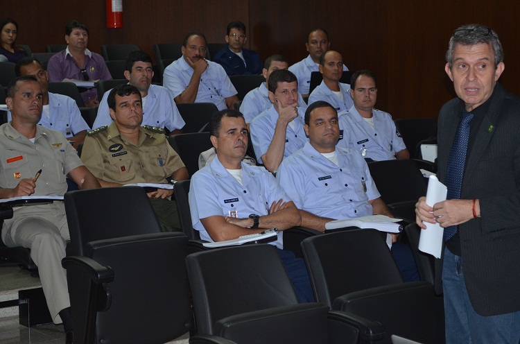 CENIPA inicia curso de especialização em segurança da aviação