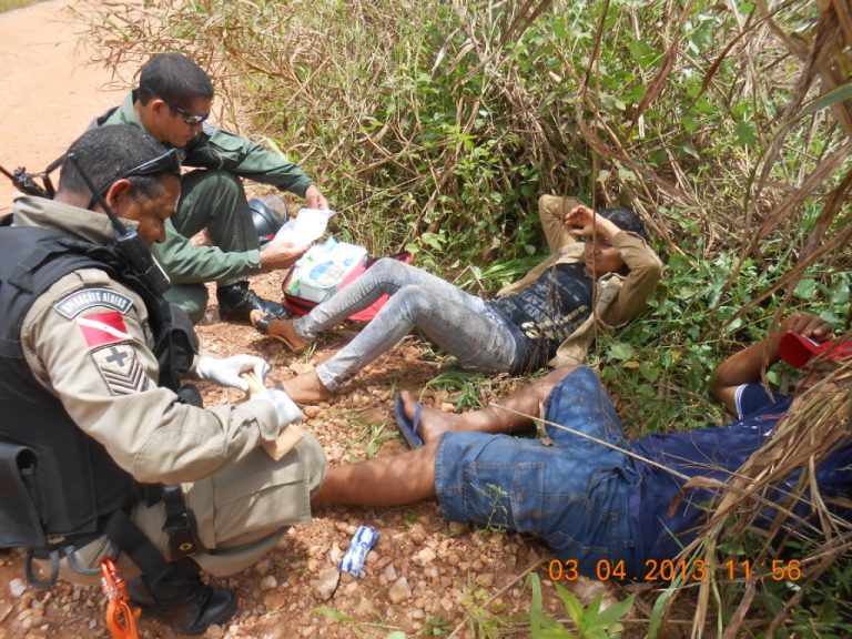 Equipe do GRAESP da base Marabá socorre casal que sofreu acidente de moto