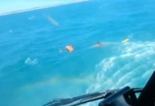 Polícia divulga vídeo com resgate de náufragos de barco pesqueiro no RN