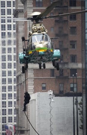 Los Angeles efetua demonstração de resposta a um ataque terrorista