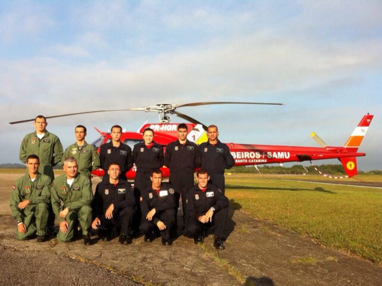Formatura da 3ª Turma do Curso de Tripulantes Operacionais do Batalhão de Operações Aéreas do CBMSC