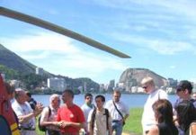 Médicos de Nova Zelândia visitam Seção de Apoio Aeromédico do GSE/RJ