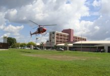 Aeronave Guardião 5 pousa nas dependências do Hospital Regional de Santarém/PA