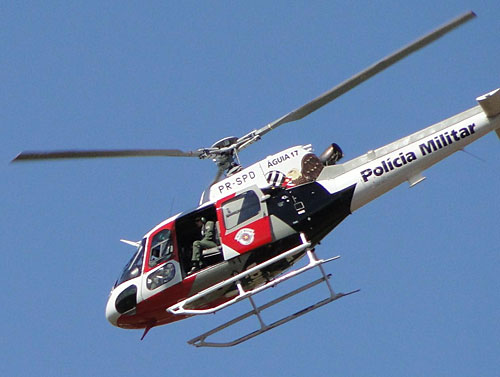 Aguia 17 da Polícia Militar apoia CENIPA em incidente com avião