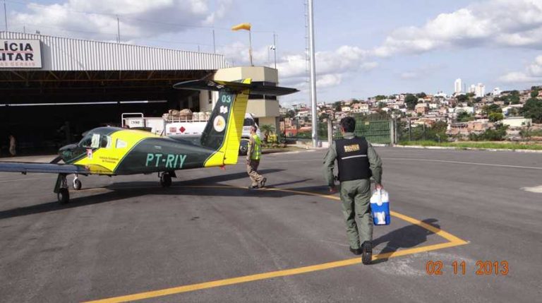 Btl RpAer realiza transporte de tecido humano em apoio a policial militar ferido
