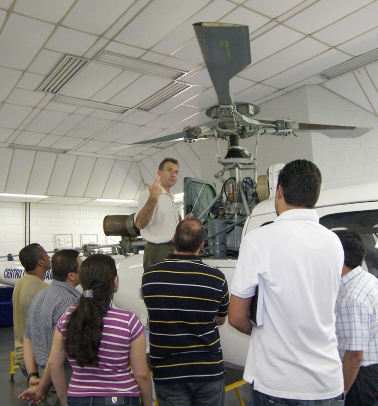 Centro de Treinamento da Helibras alcança a marca de 12 mil alunos formados