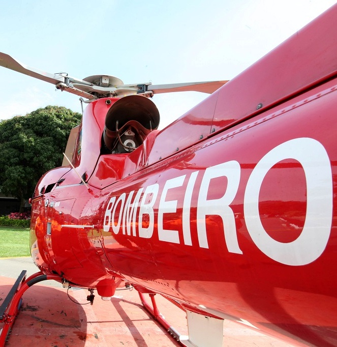 Corpo de Bombeiros do Rio compra helicóptero AS350B2 para operações de resgate