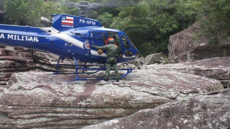 Guardião 05 resgata turista na chapada diamantina