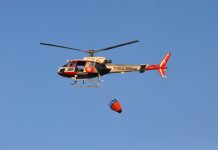 Águia 02 auxilia bombeiros no controle de dois incêndios em vegetação