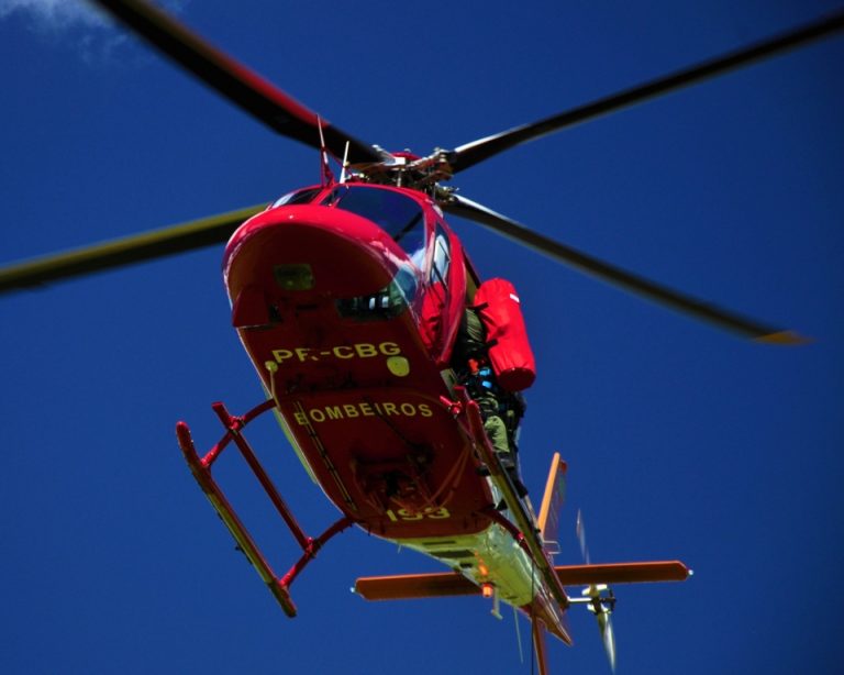 Centro de Operações Aéreas do CBM/GO realiza treinamento com técnica de McGuire